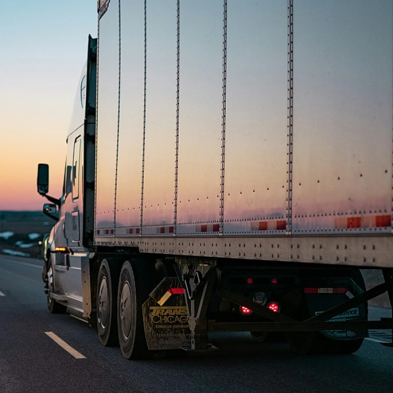 L'impact du Témoignage Client dans la Publicité par Camion: Cas Concrets et Retours d'Expérience